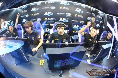 却成为了球 却成为了球