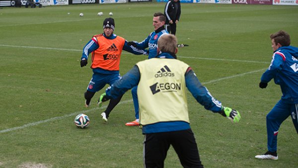 色充满期待 色充满期待