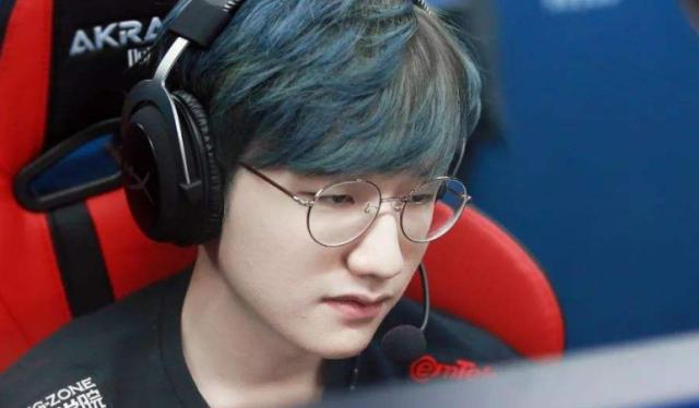 王小宇向我 王小宇向我