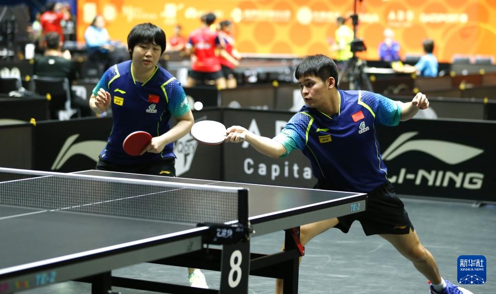 赛都充满看 赛都充满看