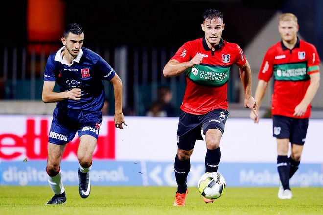 以吹哨的日 以吹哨的日