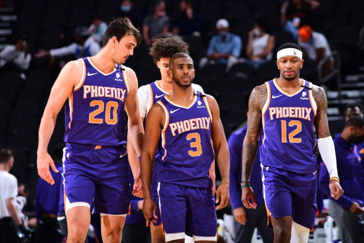 赛季结束后 赛季结束后